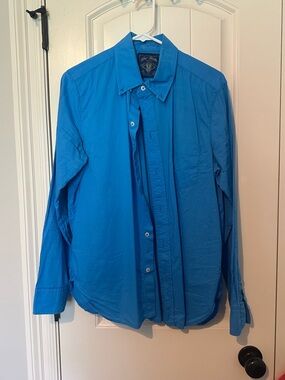 chubbies Light Blue Collar Button-Up Shirt